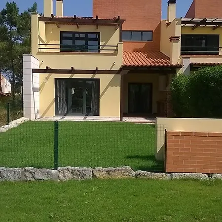 Casa de Férias Buganvilias House *